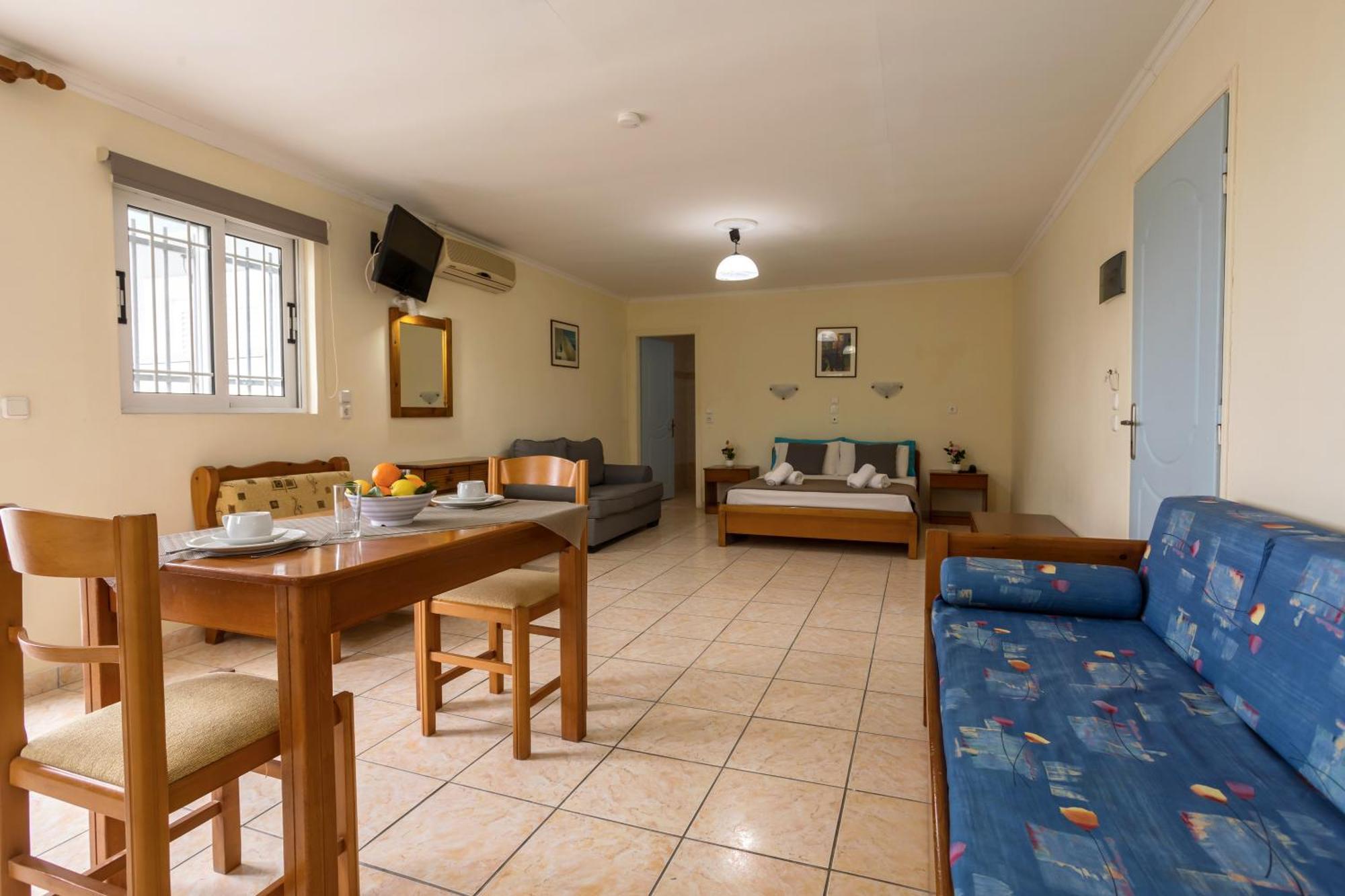 Hotel Holidays