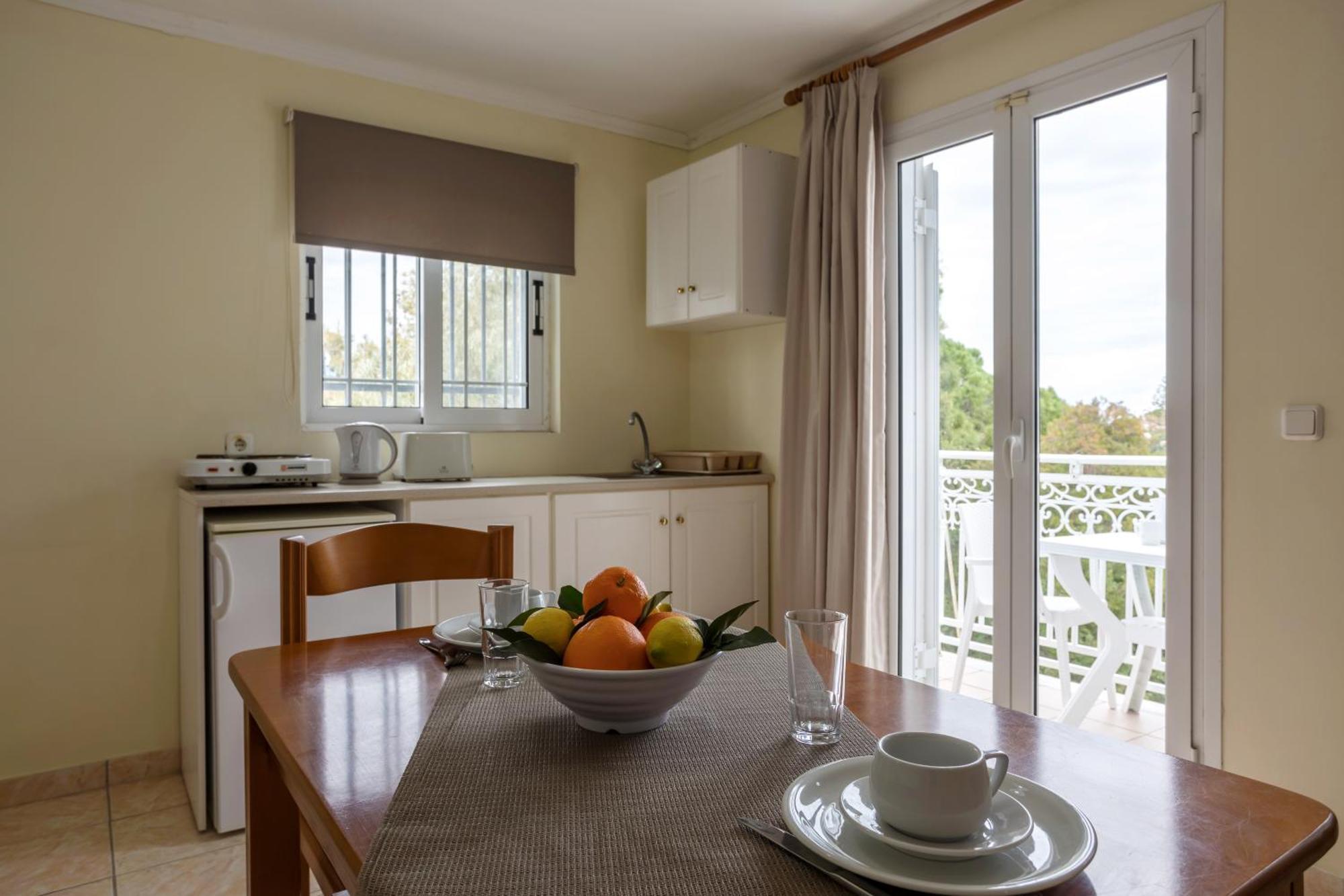 Holidays Hotel