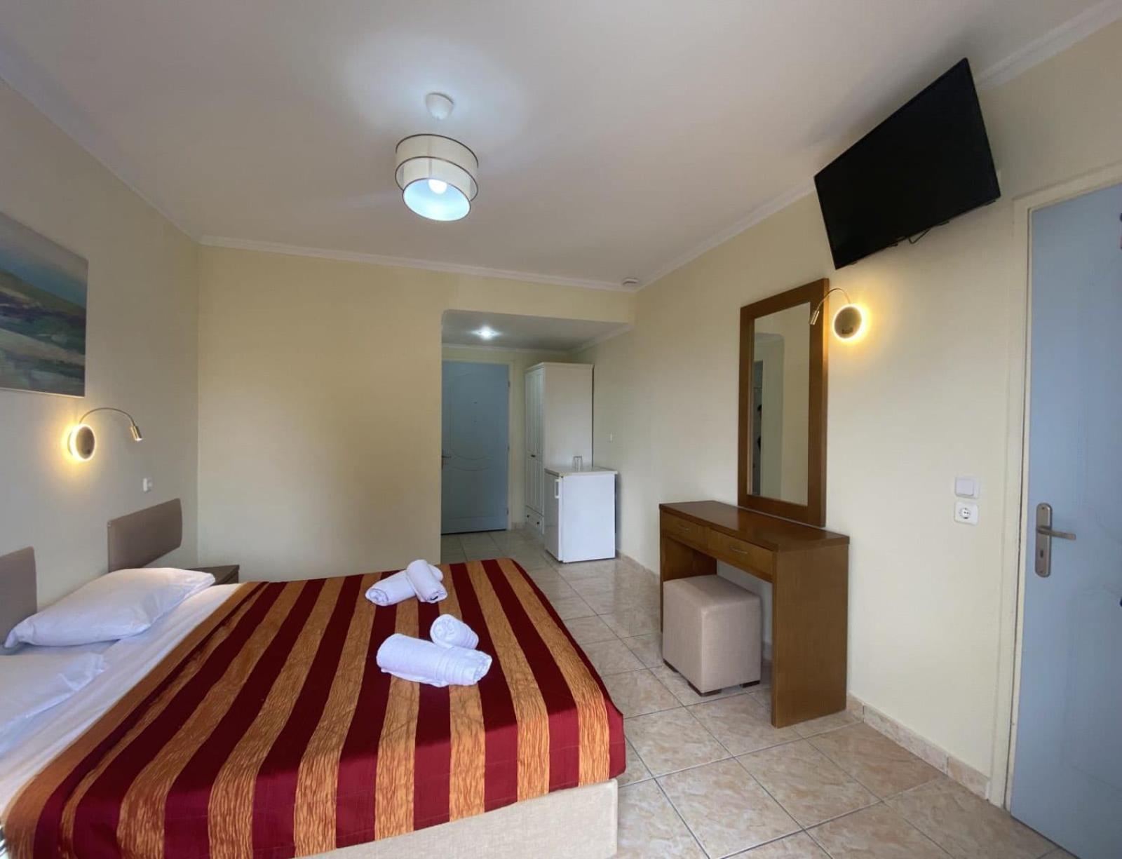 Holidays Hotel